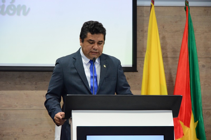 Rector Oriol Jiménez Unitrópico 2025